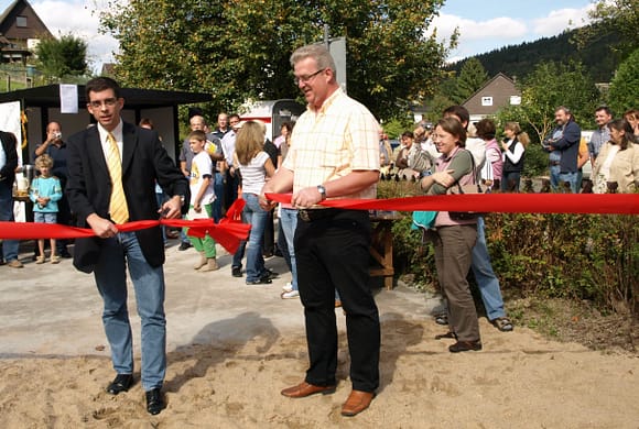 Neue SpielIandschaft in Erbland feierlich eröffnet Neue SpielIandschaft in Erbland feierlich eröffnet